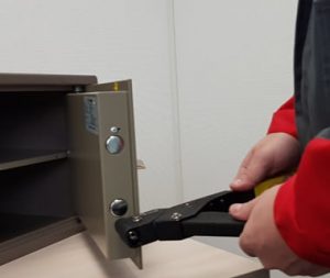 Отремонтировать сейф любого типа